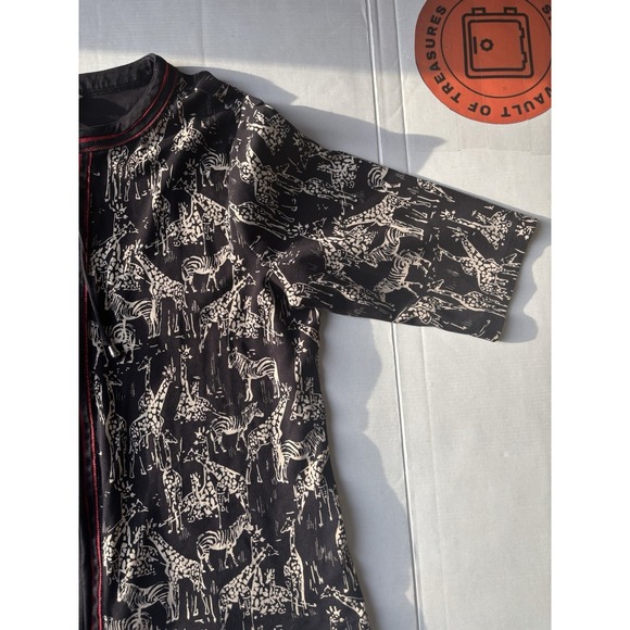Christopher & Banks Black Red Full Zip Shirt Sz 1x Giraffe Zebra Print - Picture 10 of 14